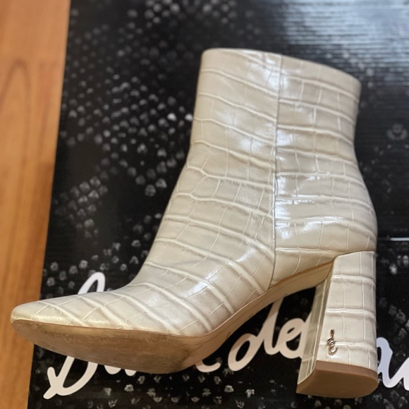 Sam Edelman ivory croc booties - Picture 6 of 10